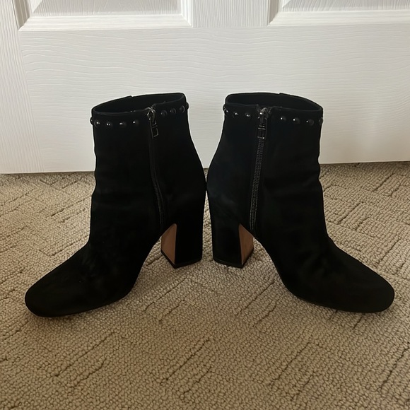 Designer booties - Picture 3 of 7